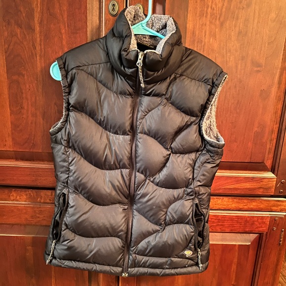 Mountain hardwear vest - Picture 1 of 4
